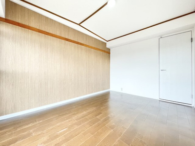 【子供部屋】 | 青葉丘マンション | 現在ご返済中のカーローン・カードローン・教育ローンなどを住宅ローンに一本化したり、家具家電購入費用・引越し費用を住宅ローンと組み合わせるなど、お客さまにメリットの多い住宅ローンのご提案が可能です。