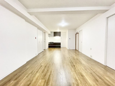 【洋室】 | 青葉丘マンション | こちらのサイトに掲載されている全ての物件が、当社にてご紹介可能です！気になる物件がありましたら、弊社スタッフまでお気軽にお問合せ下さいませ。