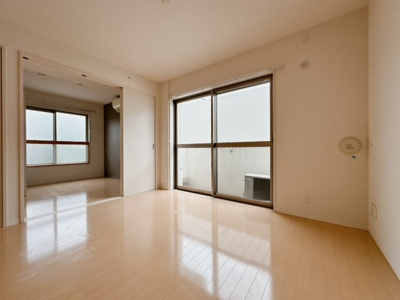 【寝室】 | ツルマキロジ