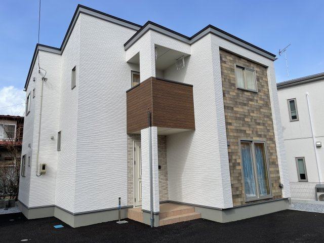 八戸市小中野7丁目の外観