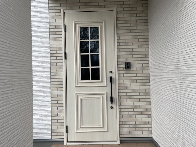 八戸市小中野7丁目の玄関