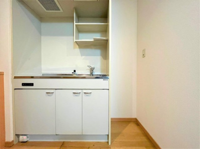 【キッチン】 | サンスカイ北天神 | 別号室の写真になります。現況優先。