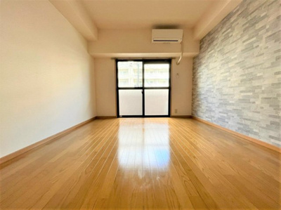 【バルコニー】 | サンスカイ北天神 | 別号室の写真になります。現況優先。
