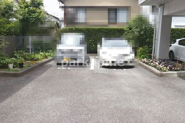 ミラドールの駐車場|駐車場に車を止められます
