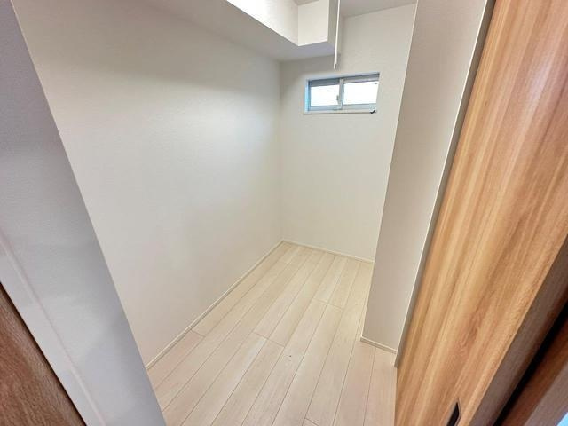 【寝室】ＭＯＶＥ五日市