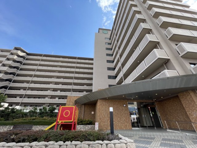 【エントランス】 | ジュネス泉大津アレグロ