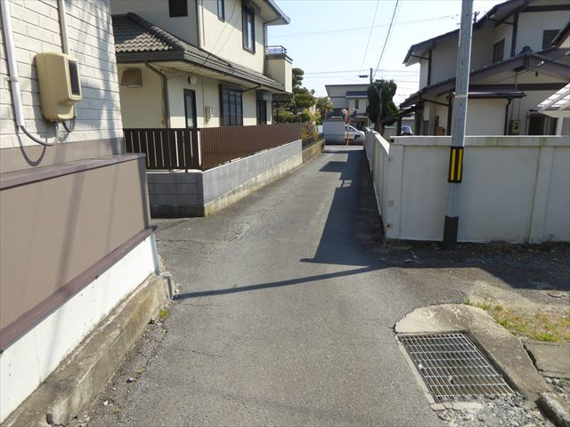 売地　四倉町字六丁目の前面道路含む現地写真