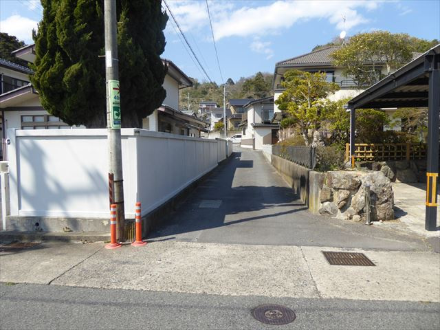 売地　四倉町字六丁目の前面道路含む現地写真