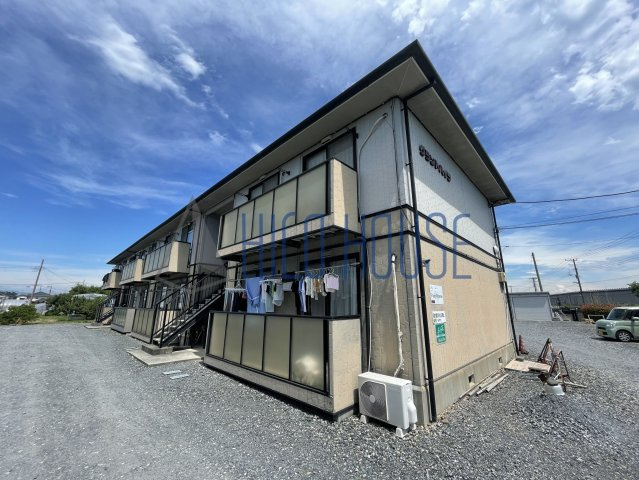 グランドハイツの外観