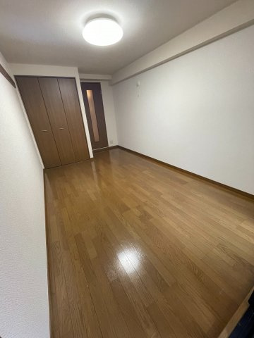 イーグルハイツの寝室