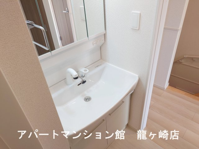 ルーエⅤの独立洗面台