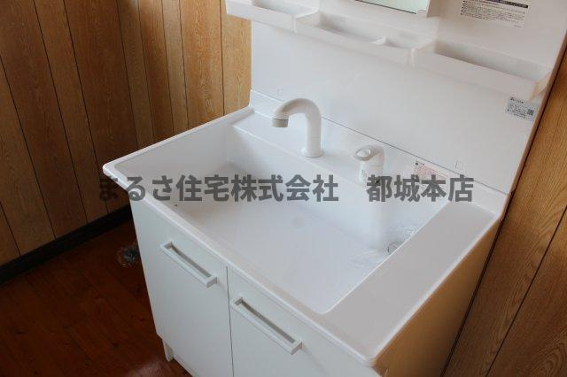 久保田貸家の独立洗面台