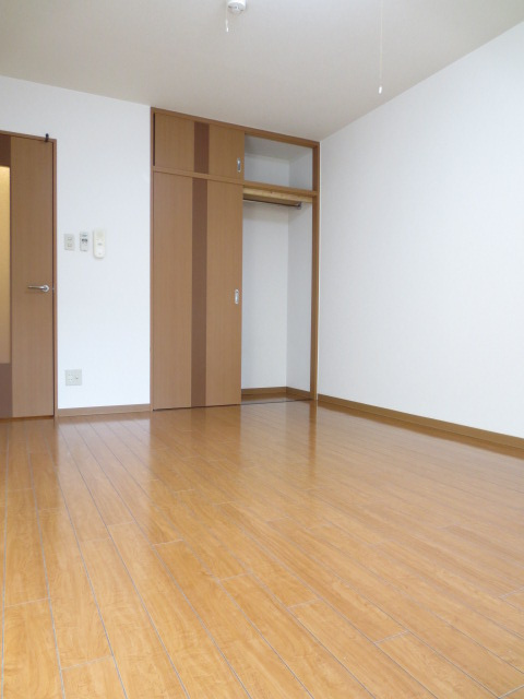 ティンカーベルの洋室