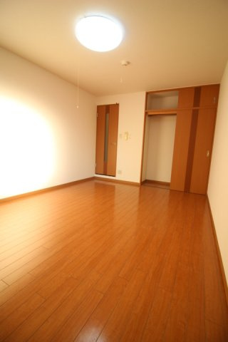 ティンカーベルの洋室