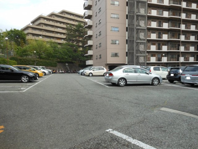 【駐車場】 | 青葉丘マンション
