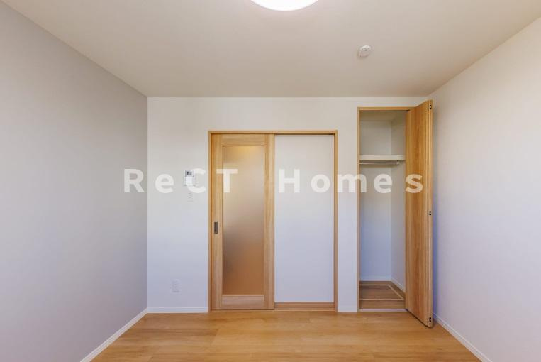 姫路市青山北１丁目のハイツの収納