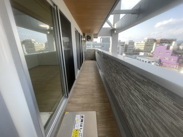 ＫＳ駅前ビルのバルコニー