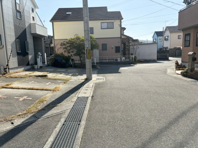 【前面道路含む現地写真】 | 姫路市的形町的形　戸建 | 閑静な住宅街です！！