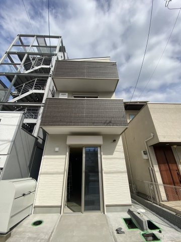 ラフィーネ勝山