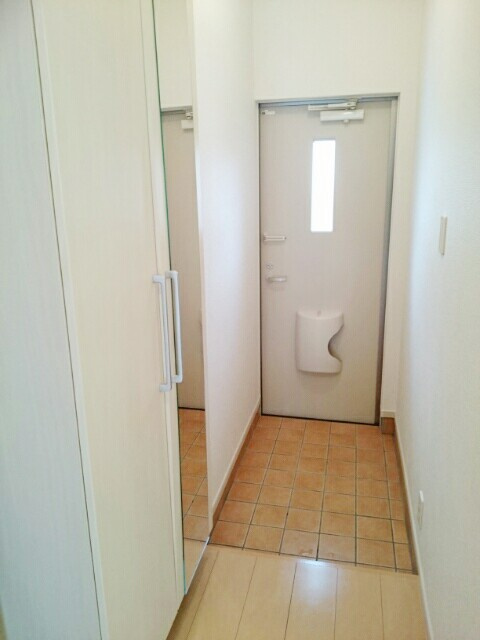 デスパシオSの玄関