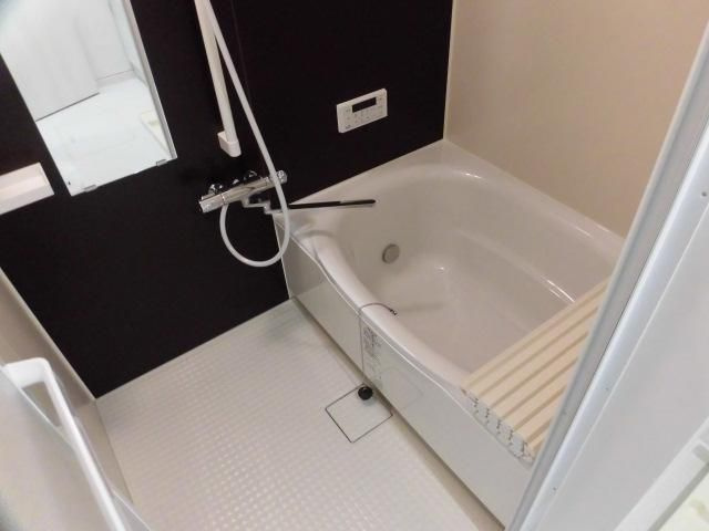 ＰＲＯＶＥＮＣＥ（ﾌﾟﾛｳﾞｧﾝｽ）Ⅰの浴室