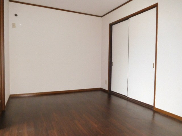 メイプルコート玉手の居間・リビング