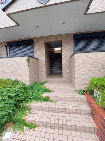 コルナ津田沼のロビー