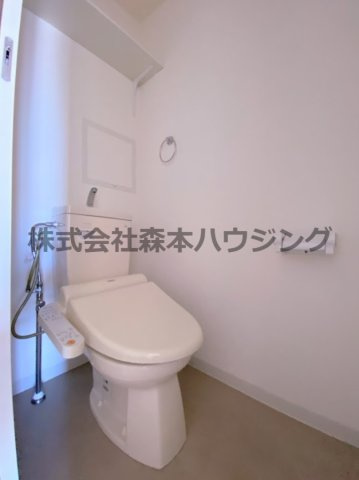 【トイレ】 | 　ブランリス古川橋 | ※同タイプ別室の写真となります。
　イメージとしてご覧ください。
　設備内容など相違がある場合はあくまで現状優先となります。