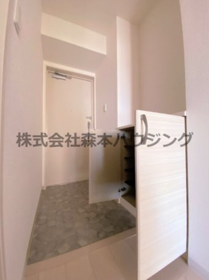 【収納】 | 　ブランリス古川橋 | ※同タイプ別室の写真となります。
　イメージとしてご覧ください。
　設備内容など相違がある場合はあくまで現状優先となります。