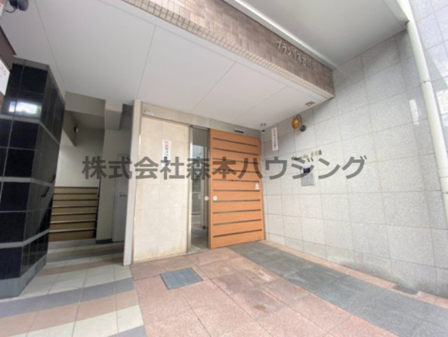 【ロビー】 | 　ブランリス古川橋 | 建物の内部です