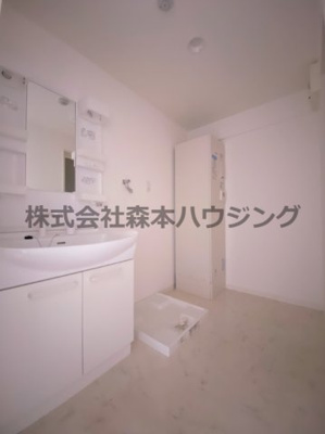 【洗面所】 | 　ブランリス古川橋 | ※同タイプ別室の写真となります。
　イメージとしてご覧ください。
　設備内容など相違がある場合はあくまで現状優先となります。