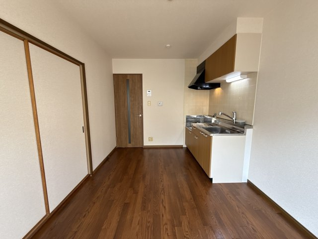 リバーサイド香呂の居間・リビング