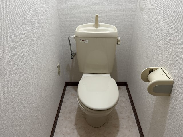 リバーサイド香呂のトイレ