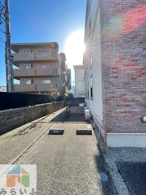 【駐車場】 | ロフト壱番館