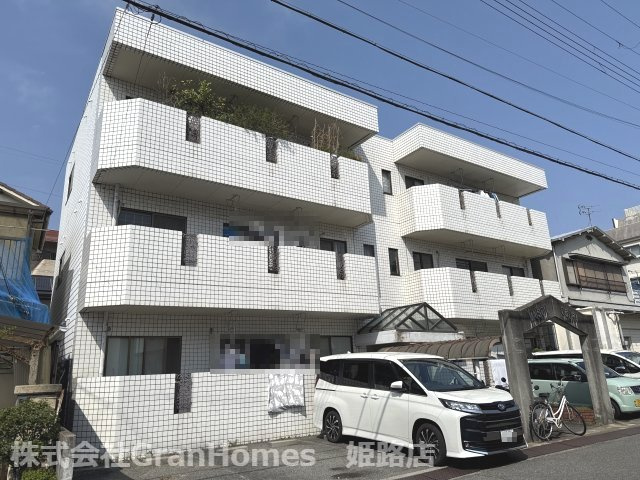 メゾンオグラの外観