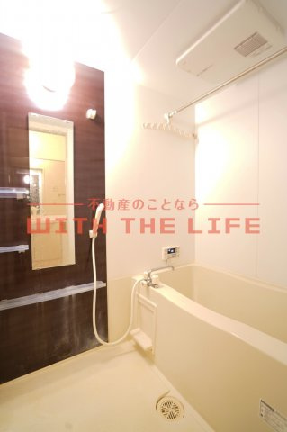 ブリエヴェール都【キャッシュバック対象】の浴室|落ち着いた空間のお風呂です