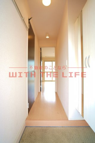 ブリエヴェール都【キャッシュバック対象】の玄関|きれいな玄関です