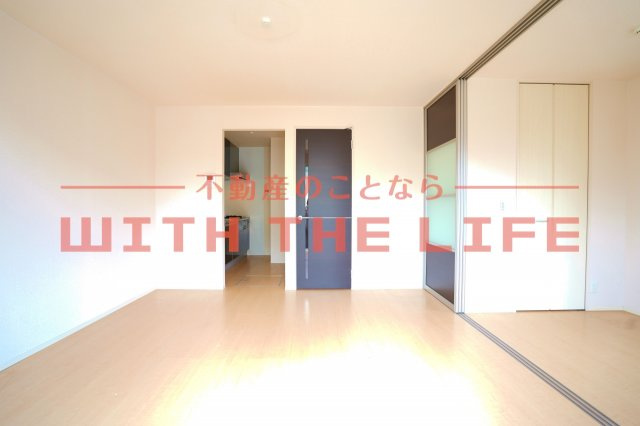 ブリエヴェール都【キャッシュバック対象】の居間・リビング|使いやすい居間です