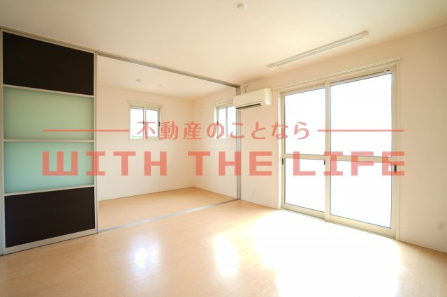 ブリエヴェール都【キャッシュバック対象】の居間・リビング|リビングです