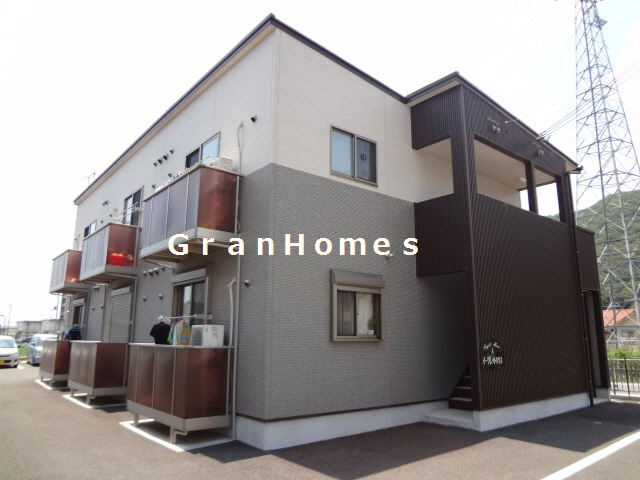 イーグレットハウスＢの外観