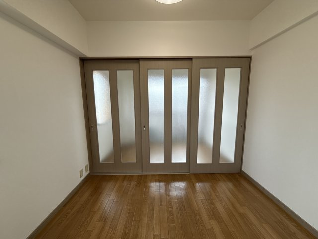 プリモローザＭの居間・リビング