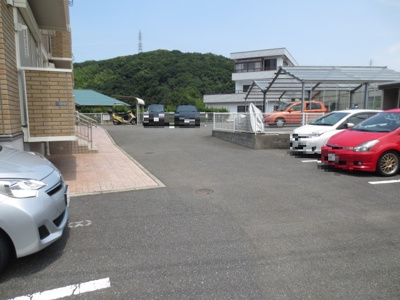 駐車場要空き確認