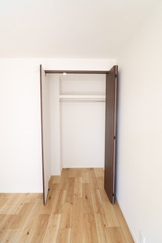 ベアフルールA棟の収納