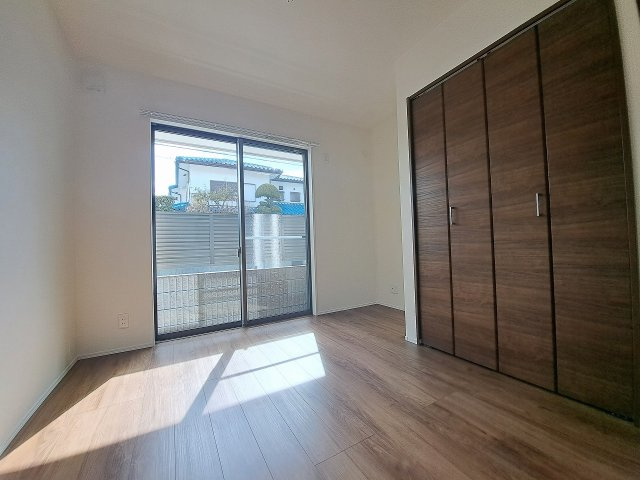 Keyビレッジ　東鳴尾の洋室