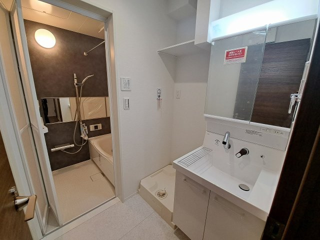 Keyビレッジ　東鳴尾の洗面所