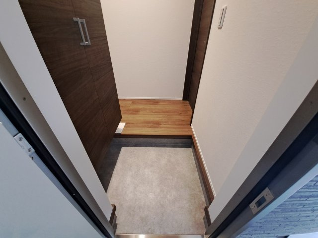 Keyビレッジ　東鳴尾の玄関