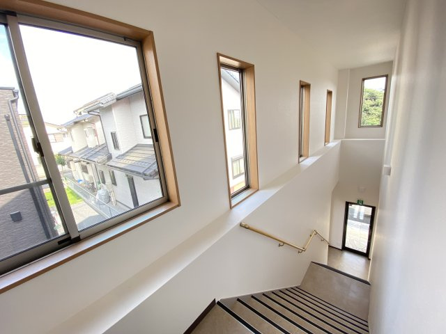 石島テナント2Fの内装