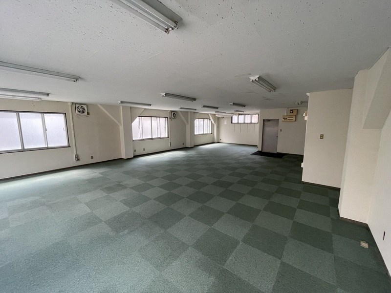 村上ビルの内装