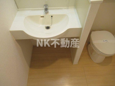 【洗面所】 | シンワ・パーレ（弥刀賃貸） | スペースが確保できる洗面所です