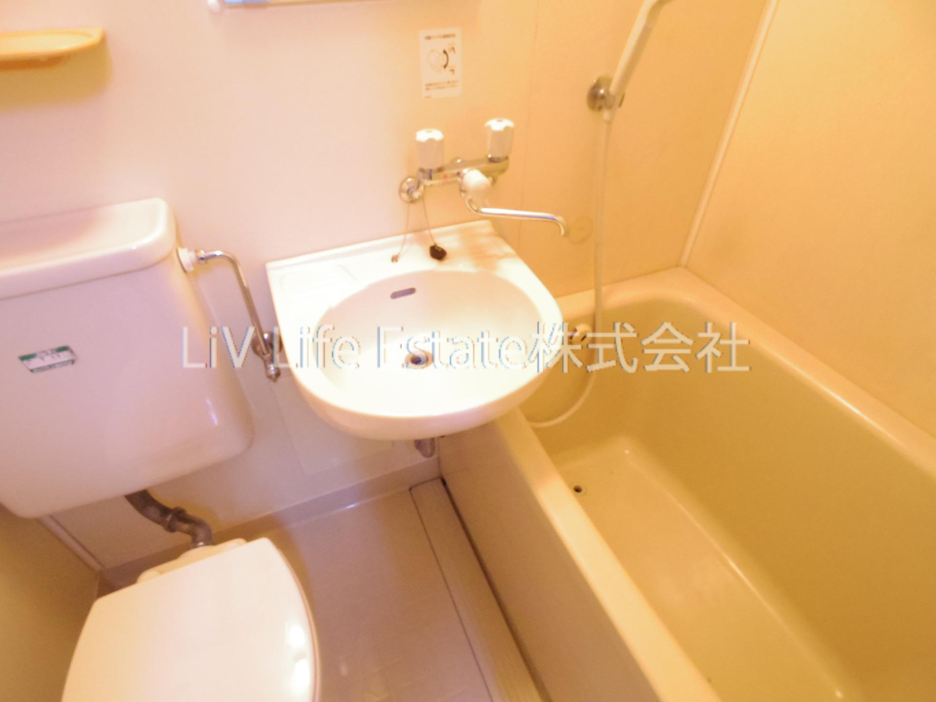 小平市天神町２丁目のアパートの洗面所